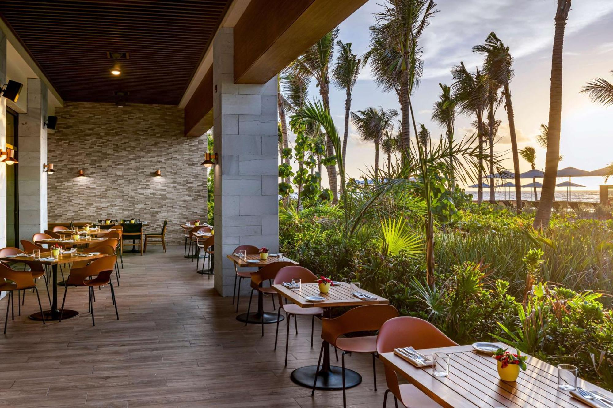 Hilton Tulum Riviera Maya All-Inclusive Resort Exterior photo