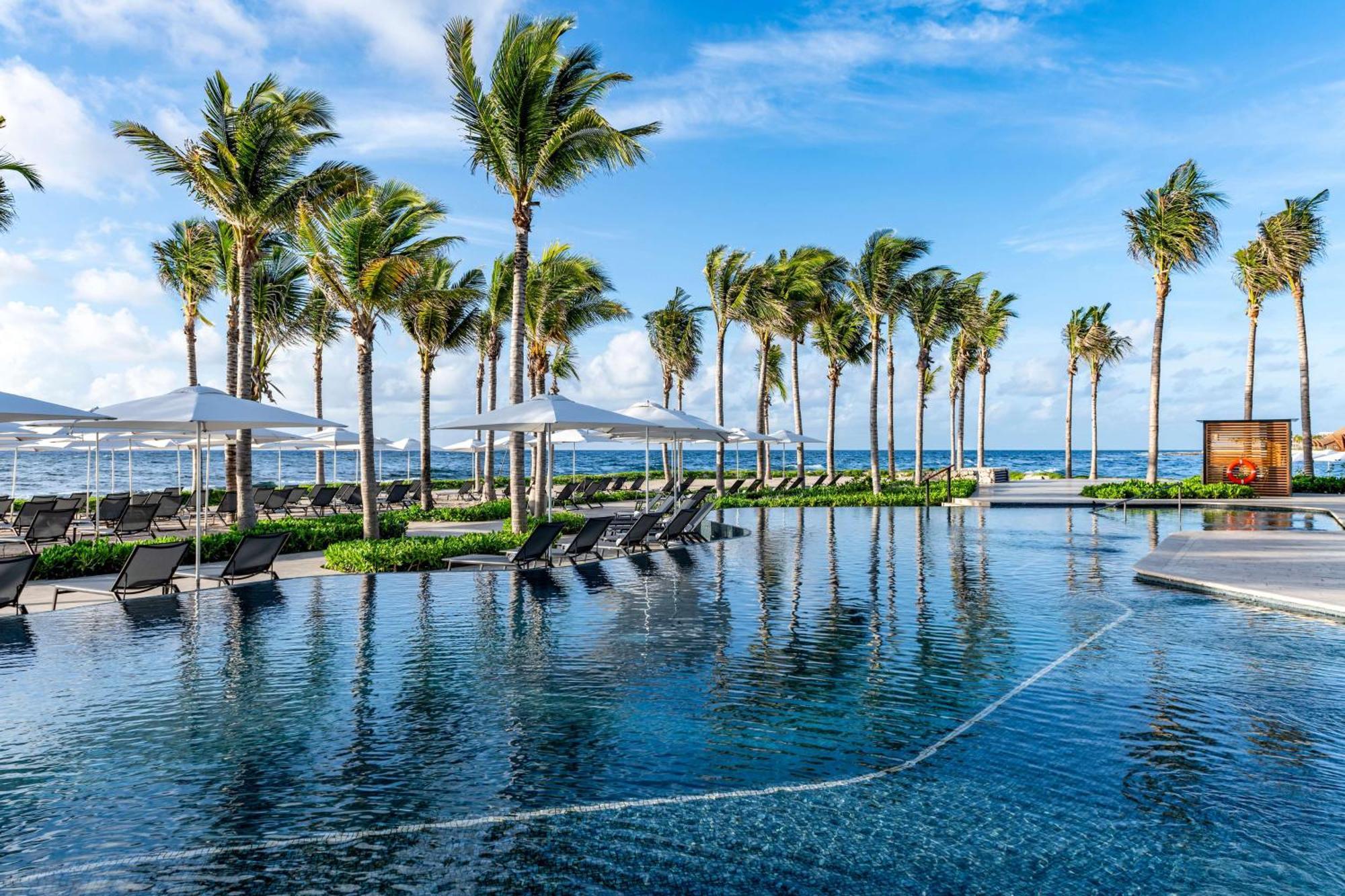 Hilton Tulum Riviera Maya All-Inclusive Resort Exterior photo